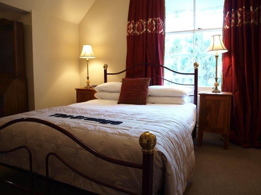The Grange B&B Christchurch Bagian luar foto
