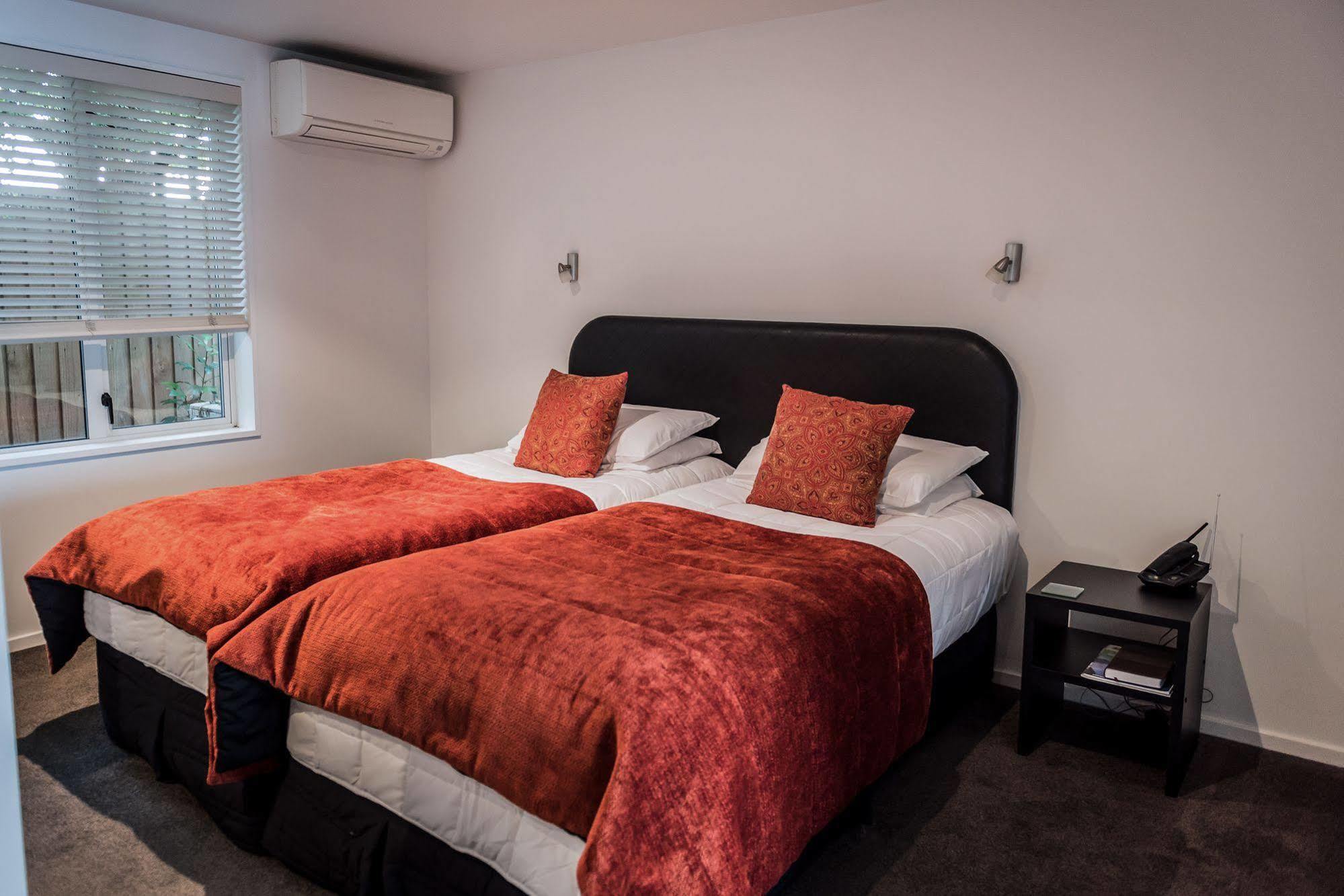 The Grange B&B Christchurch Bagian luar foto