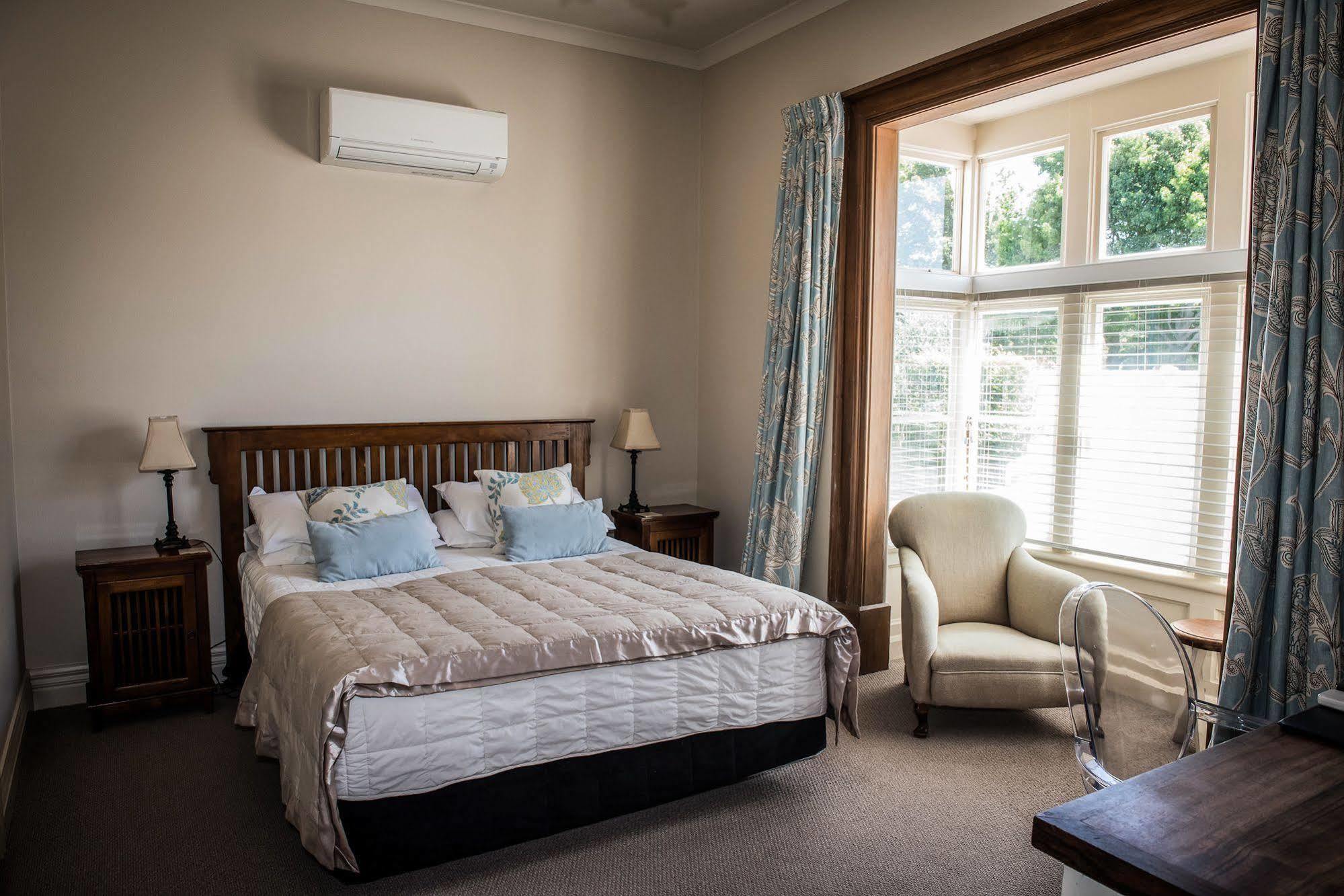 The Grange B&B Christchurch Bagian luar foto