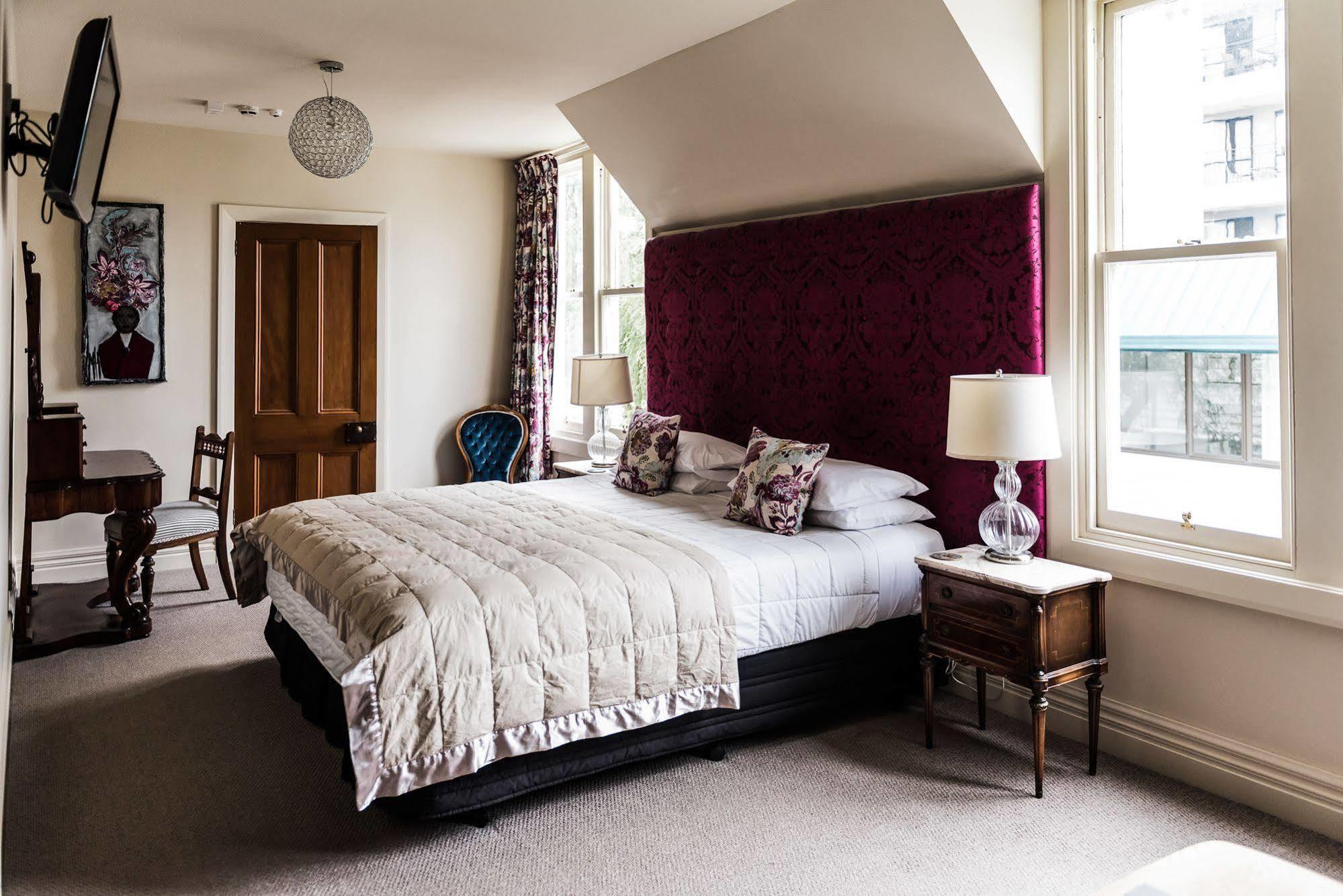 The Grange B&B Christchurch Bagian luar foto